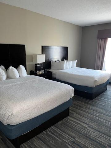 Comfort Inn & Suites Toledo Buitenkant foto