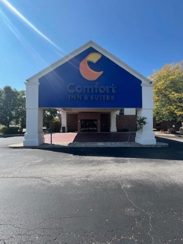 Comfort Inn & Suites Toledo Buitenkant foto