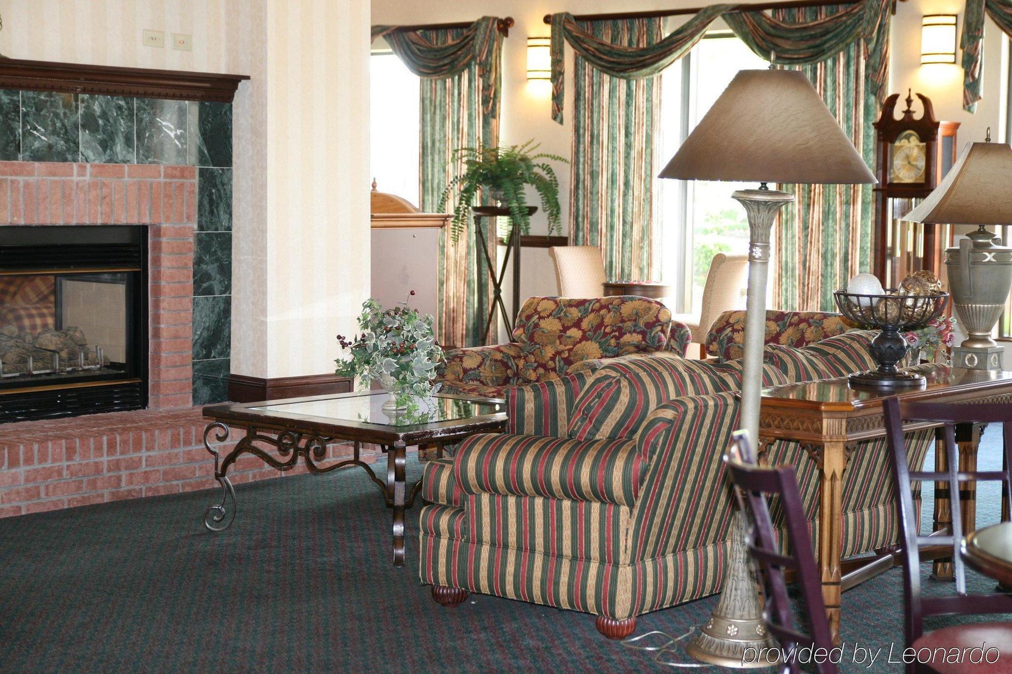Comfort Inn & Suites Toledo Buitenkant foto