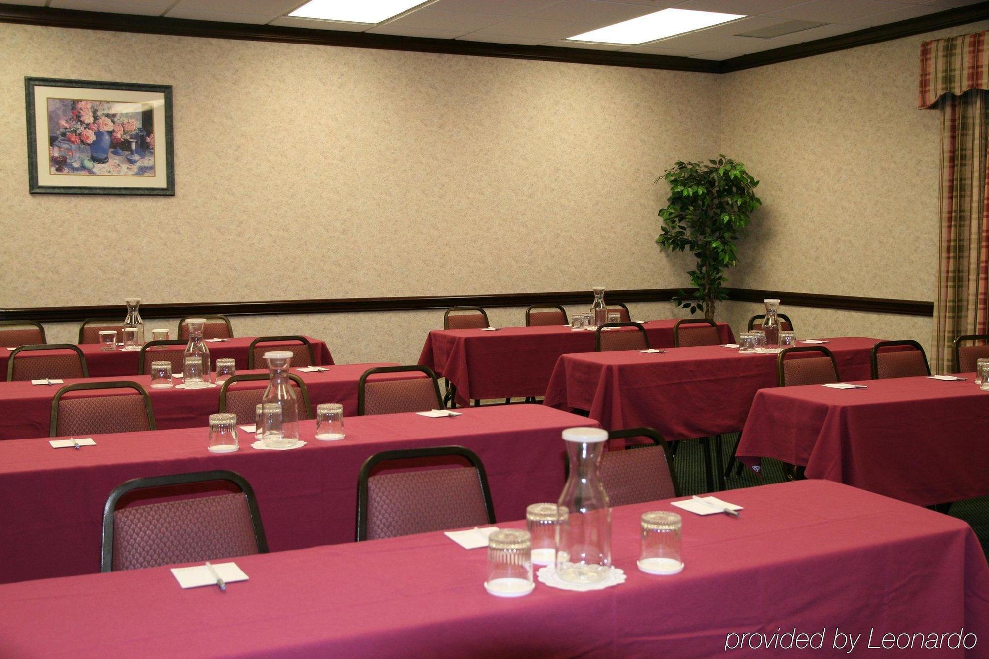 Comfort Inn & Suites Toledo Buitenkant foto